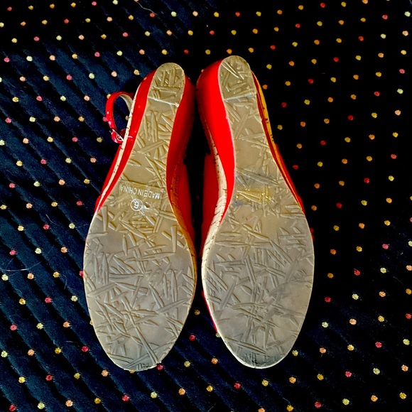 Barely worn Apostrophe cork and patent leather spring/summer wedge Size 6 - Picture 2 of 7